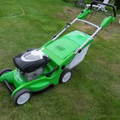 Kosiarka Viking czy Stihl – która lepiej spełni Twoje oczekiwania?