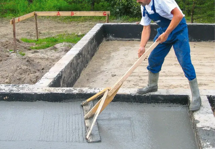 Jak wykonać podłogę na gruncie - uniknij najczęstszych błędów